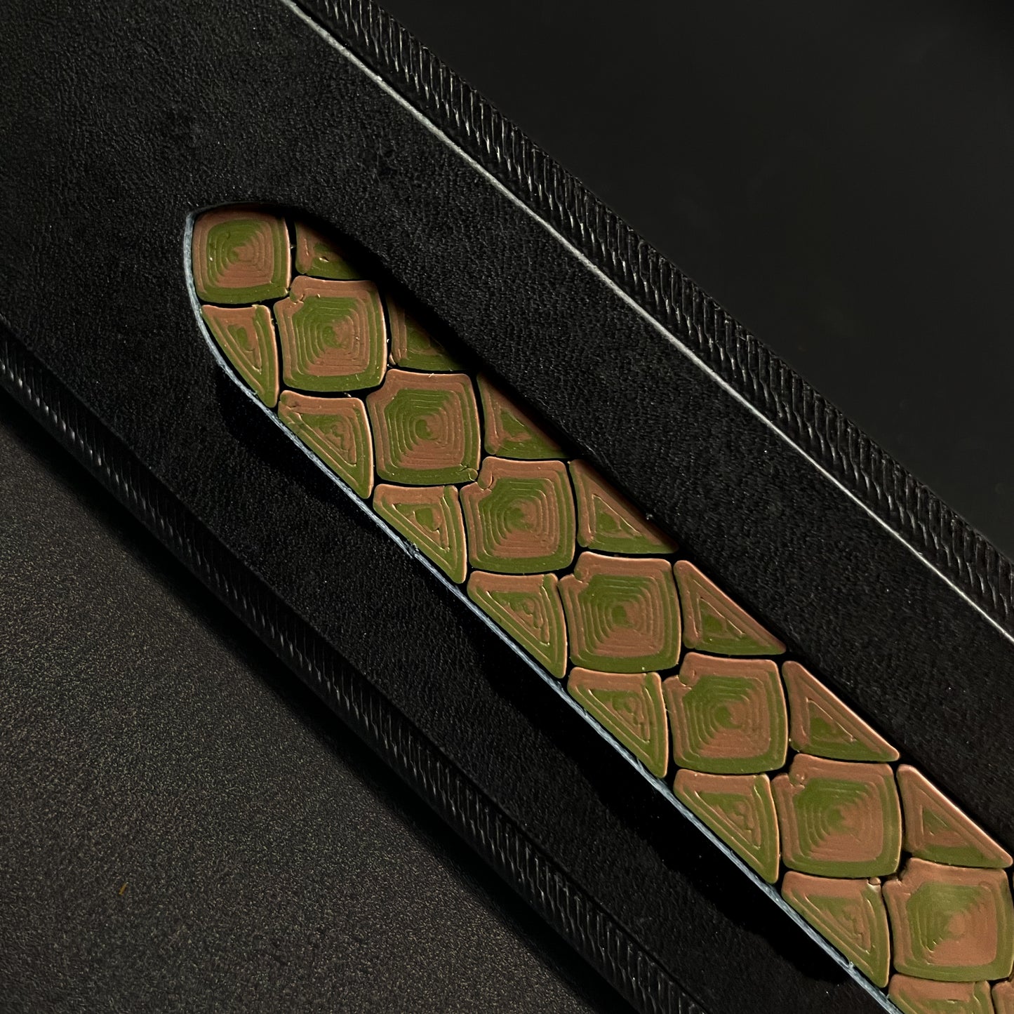 DRAGON SCALE INLAY