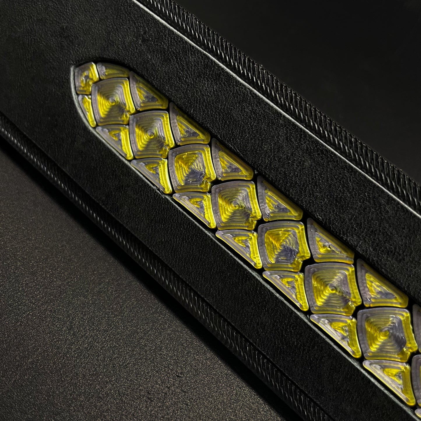 DRAGON SCALE INLAY