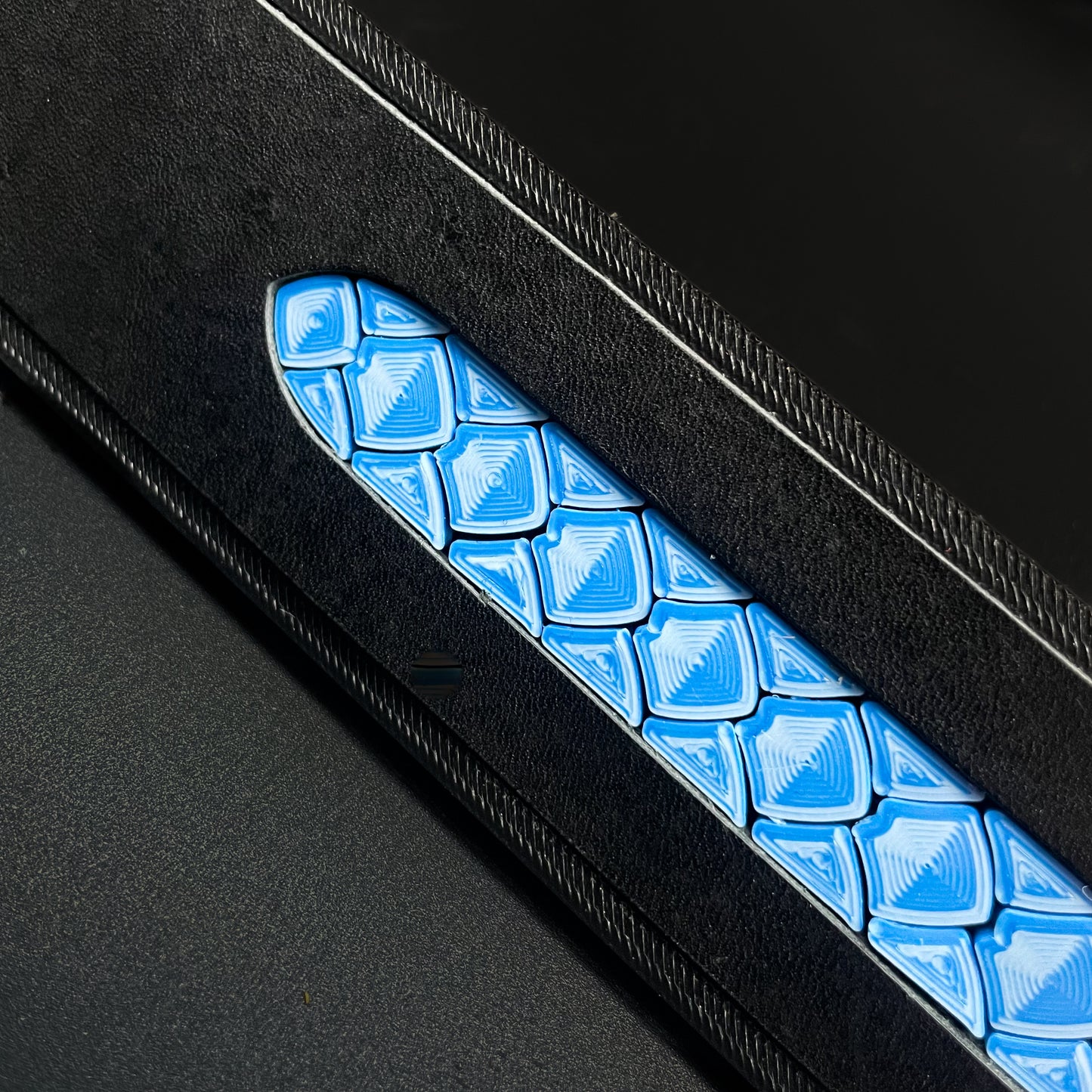 DRAGON SCALE INLAY
