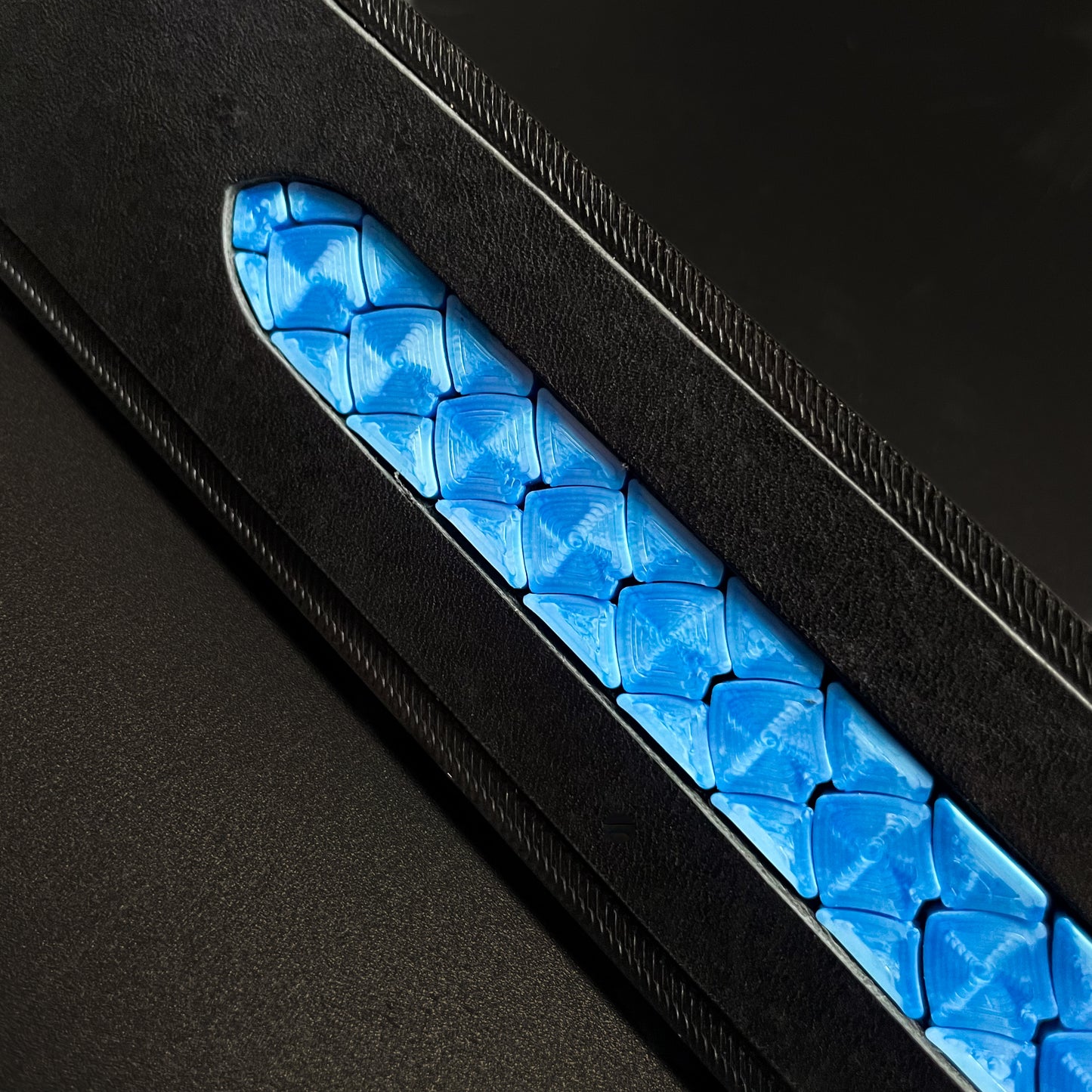 DRAGON SCALE INLAY