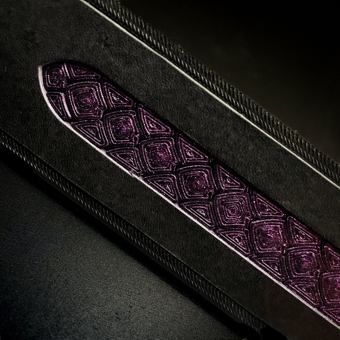 DRAGON SCALE INLAY