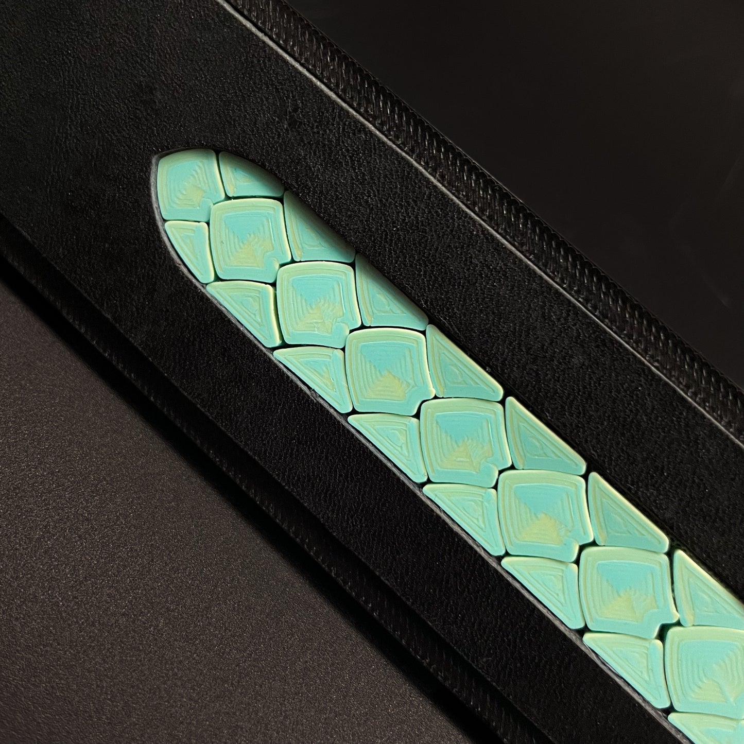 DRAGON SCALE INLAY